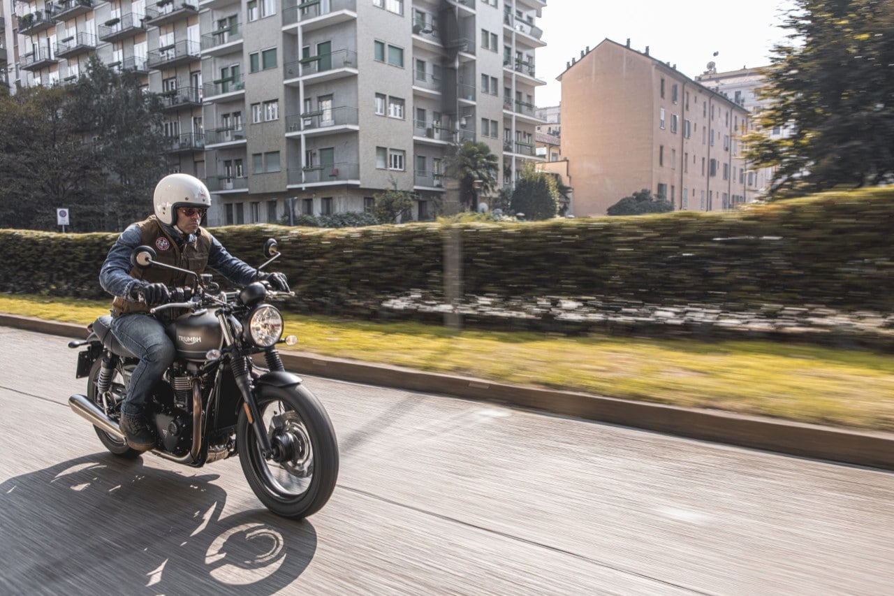 Moto Guzzi V7 Centenario e Triumph Street Twin: questione di PEDIGREE